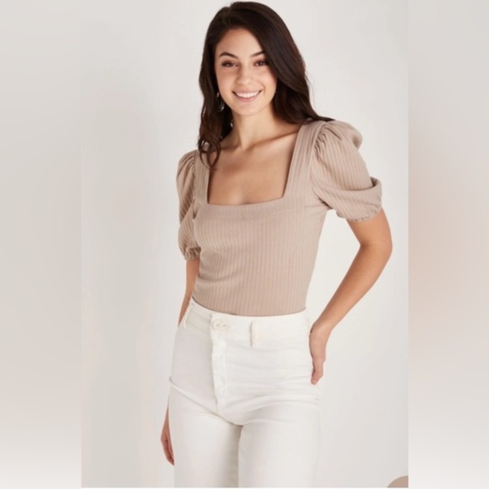 Tan Fitted Puff Sleeve Blouse